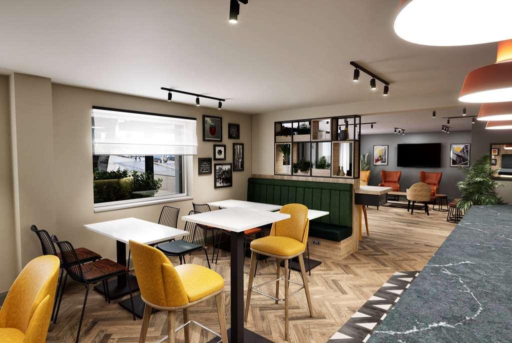 Super 8 By Wyndham Chester East Interno foto
